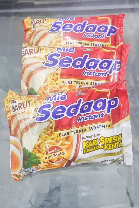 Mie sedap kari spesial/3